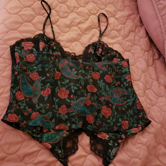 Delicates Other - NWOT Delicates Women's Lingerie Top SZ M